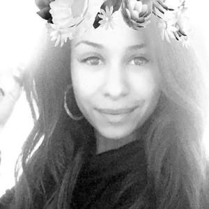 Meet your Posher, Tasia